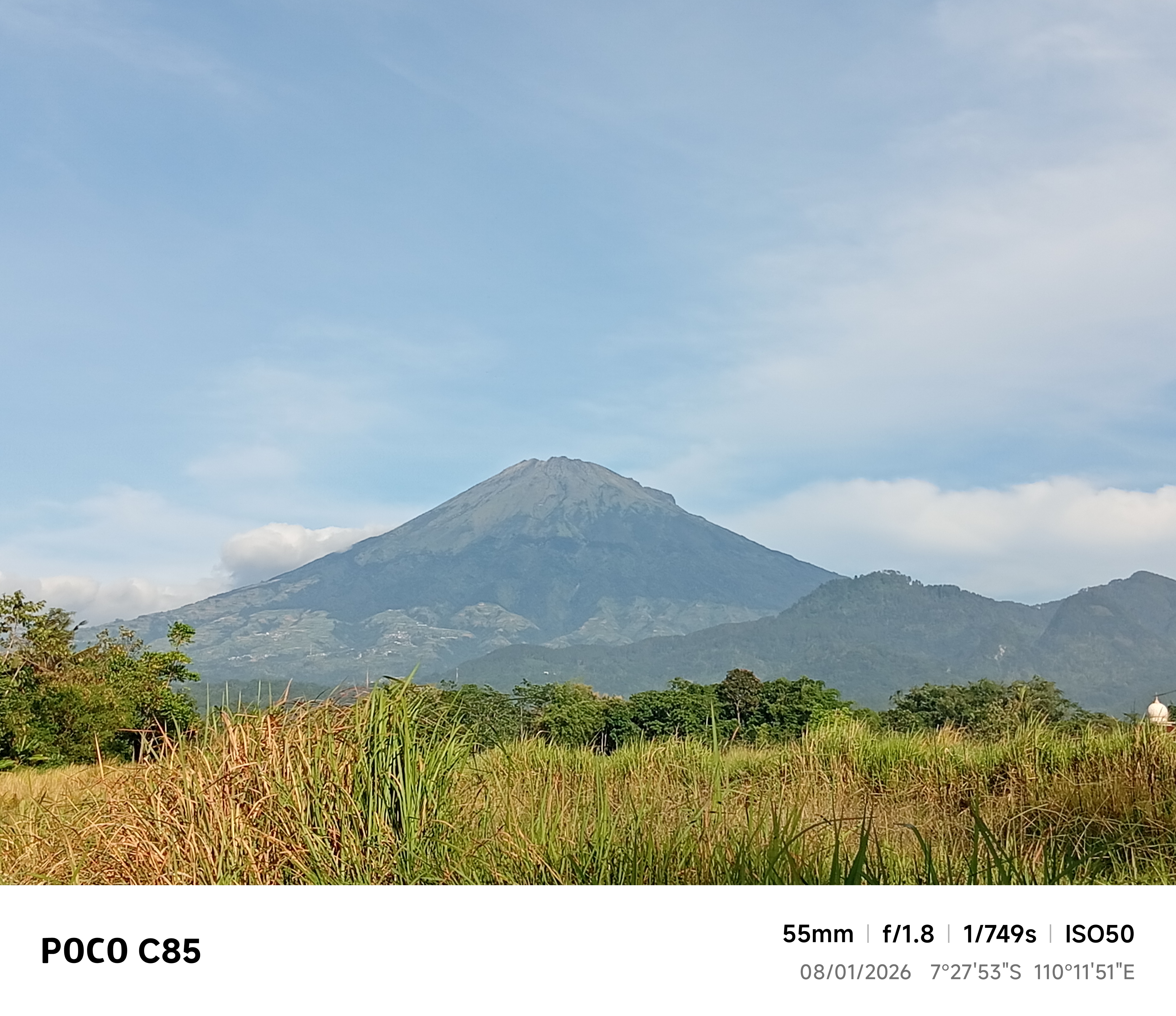 Pemandangan pegunungan